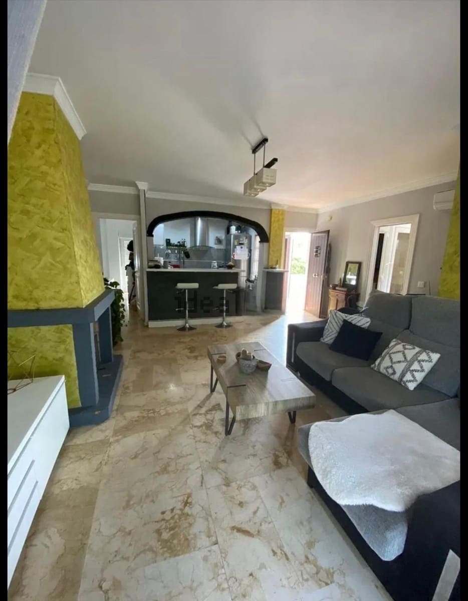 2 camera da letto Casa in vendita in Estepona con piscina - 345.000 € (Rif: 9538615)