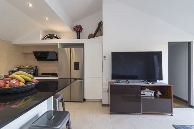 9 chambre Villa/Maison à vendre à Marbella avec piscine garage - 1 295 000 € (Ref: 9542139)