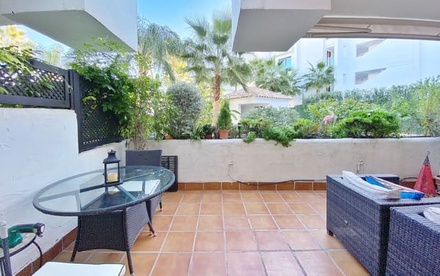 1 soverom Leilighet til salgs i Costalita, Estepona med svømmebasseng garasje - € 275 000 (Ref: 9547207)