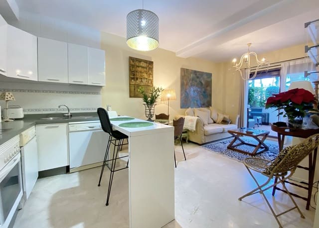 1 soverom Leilighet til salgs i Costalita, Estepona med svømmebasseng garasje - € 275 000 (Ref: 9547207)