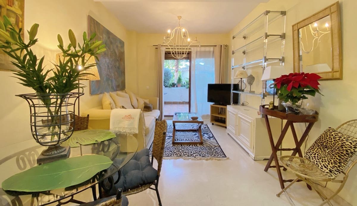 1 soverom Leilighet til salgs i Costalita med svømmebasseng garasje - € 275 000 (Ref: 9547207)