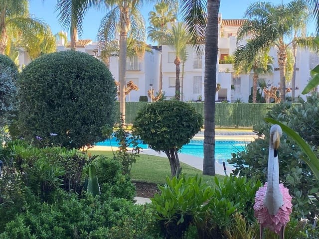 1 soverom Leilighet til salgs i Costalita, Estepona med svømmebasseng garasje - € 275 000 (Ref: 9547207)