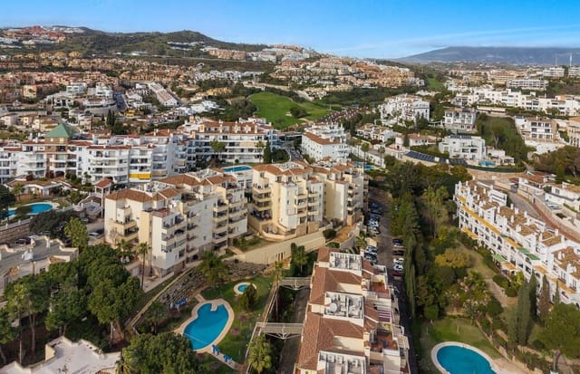 2 chambre Appartement à vendre à Riviera del Sol, Mijas avec piscine - 265 000 € (Ref: 9547209)