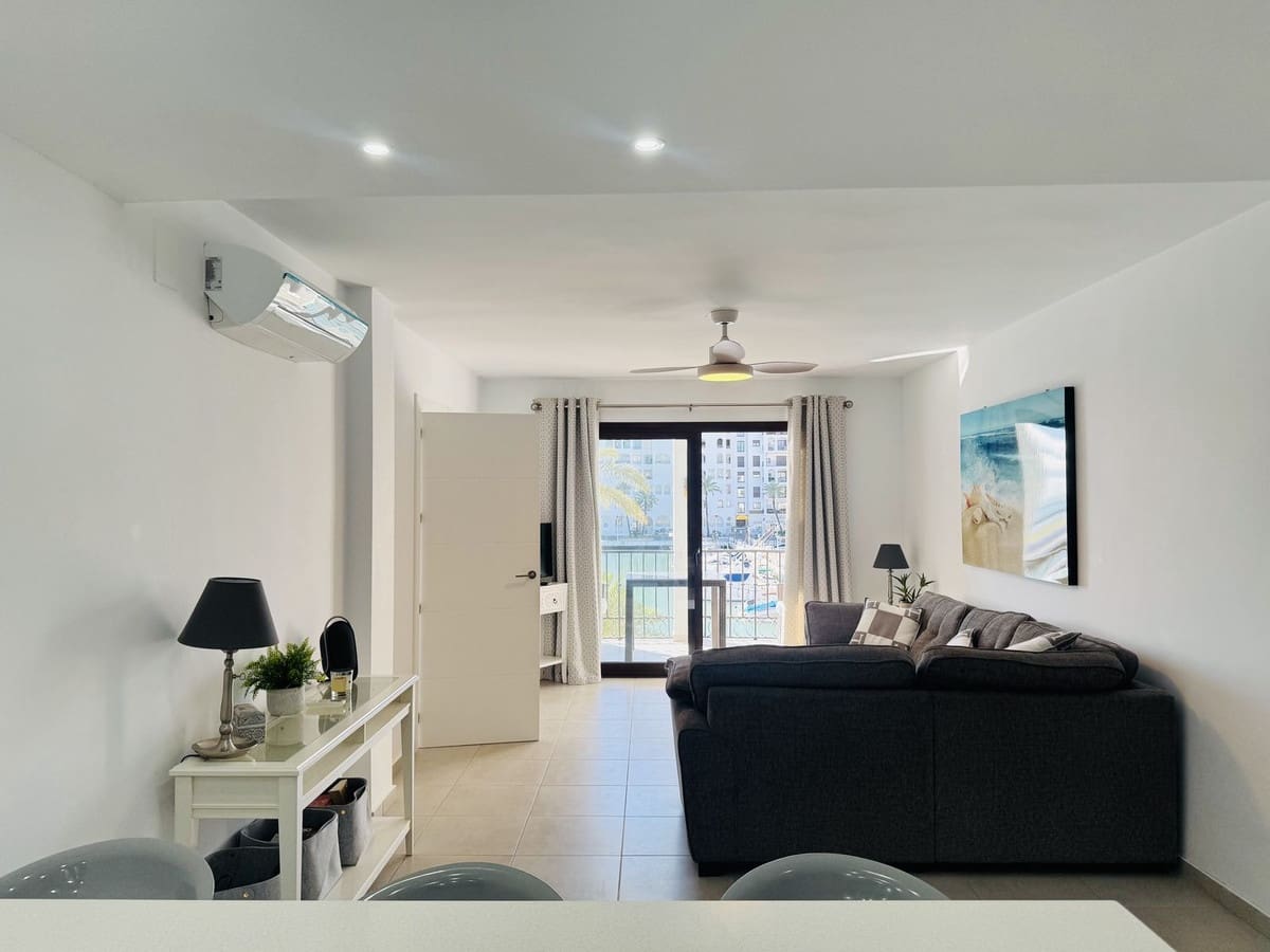 2 chambre Appartement à vendre à La Duquesa / Puerto de la Duquesa avec piscine garage - 380 000 € (Ref: 9550186)