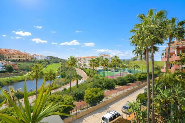 2 chambre Appartement à vendre à Riviera del Sol, Mijas avec piscine garage - 379 000 € (Ref: 9550187)
