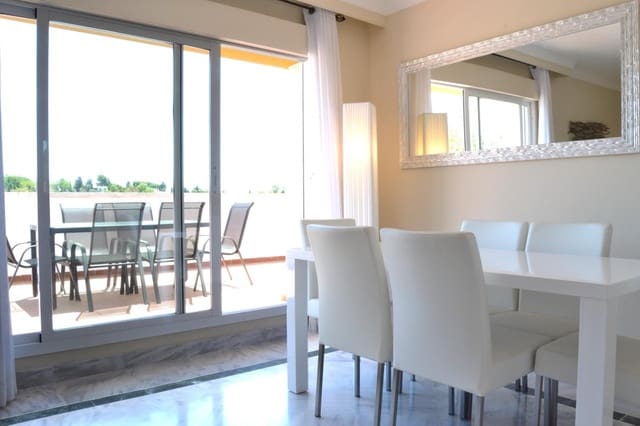 2 chambre Penthouse à vendre à Nueva Andalucia, Marbella avec piscine - 525 000 € (Ref: 9550346)