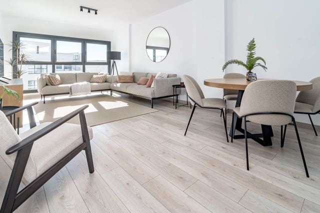 2 chambre Penthouse à vendre à Estepona avec piscine garage - 525 000 € (Ref: 9550347)