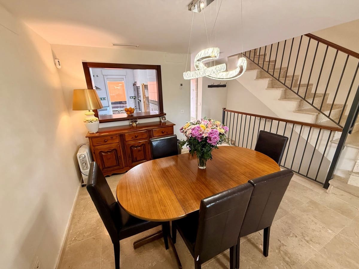 Casa de 5 habitaciones en Cabopino en venta con piscina garaje - 519.000 € (Ref: 9550348)