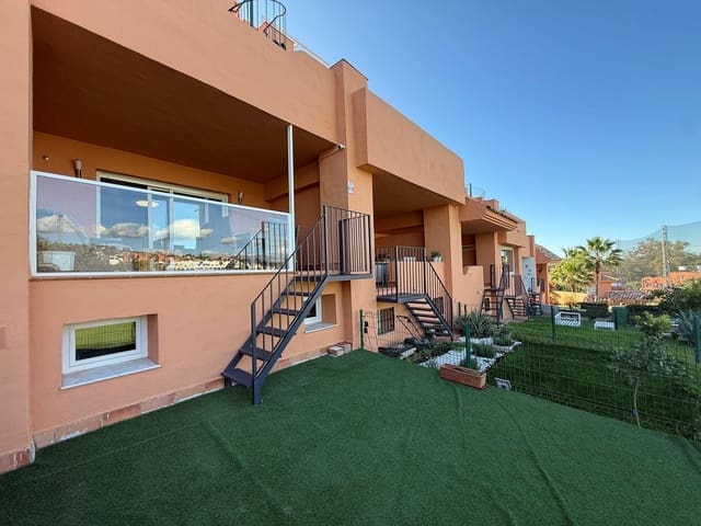 5 sovrum Hus till salu i Cabopino, Marbella med pool garage - 519 000 € (Ref: 9550348)