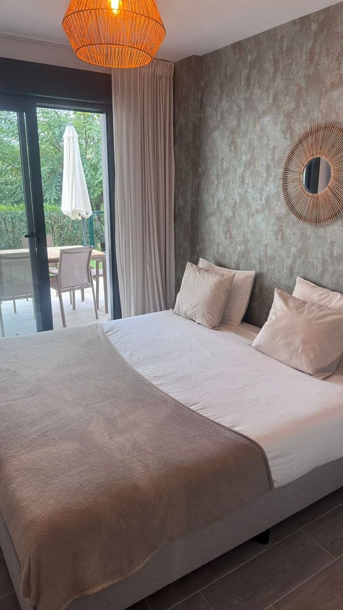 2 makuuhuone Huoneisto myytävänä paikassa La Cala de Mijas mukana uima-altaan 
autotalli - 390 000 € (Ref: 9550349)