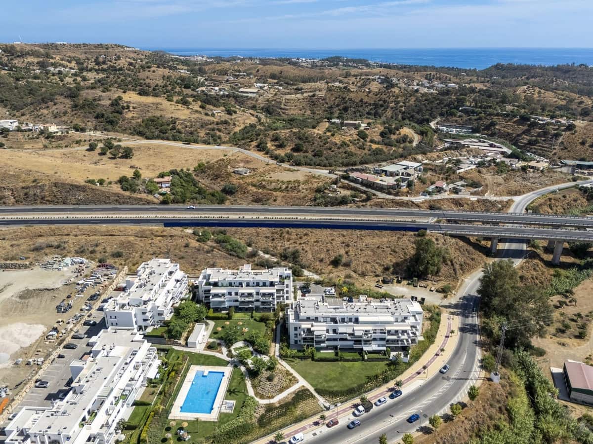 2 makuuhuone Huoneisto myytävänä paikassa La Cala de Mijas mukana uima-altaan 
autotalli - 390 000 € (Ref: 9550349)