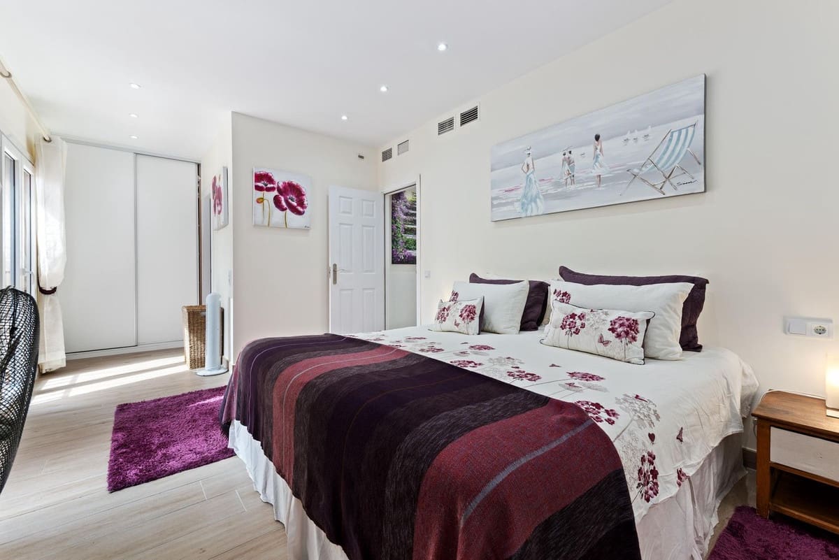 2 camera da letto Casa in vendita in Estepona con piscina - 595.000 € (Rif: 9556148)