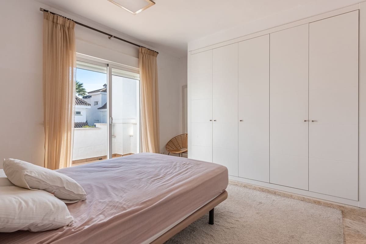 3 Zimmer Haus zu verkaufen in Nueva Andalucia - 595.000 € (Ref: 9556207)