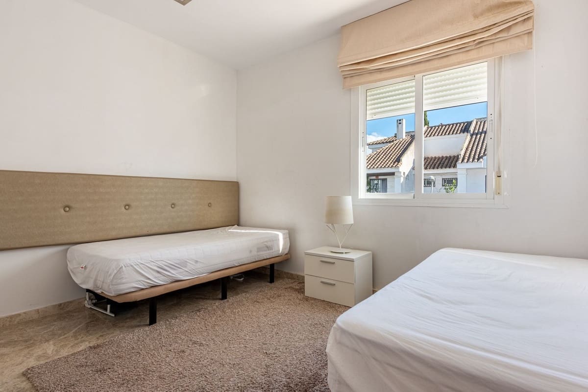 3 Zimmer Haus zu verkaufen in Nueva Andalucia - 595.000 € (Ref: 9556207)