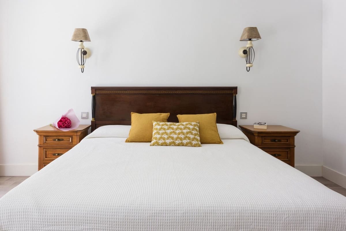 3 slaapkamer Huis te koop in Nueva Andalucia met zwembad garage - € 725.000 (Ref: 9558732)