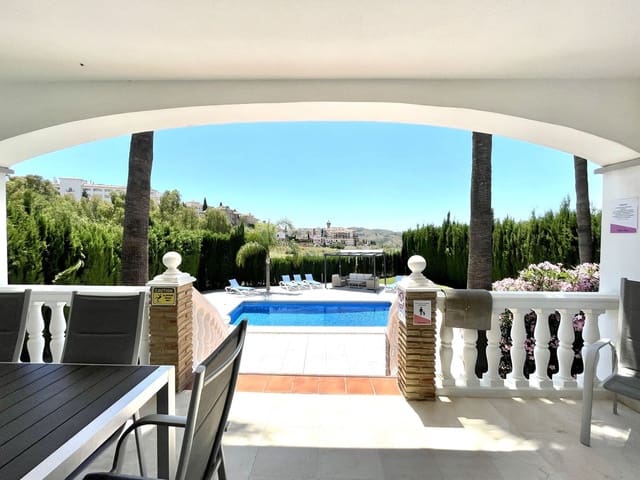 4 Zimmer Villa zu verkaufen in Mijas Golf, Mijas mit Pool Garage - 999.999 € (Ref: 9562084)