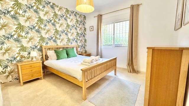 3 soverom Villa til salgs i Riviera del Sol, Mijas med svømmebasseng garasje - € 730 000 (Ref: 9562175)