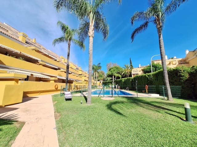 2 quarto Penthouse para venda em Elviria, Marbella com piscina garagem - 650 000 € (Ref: 9569319)