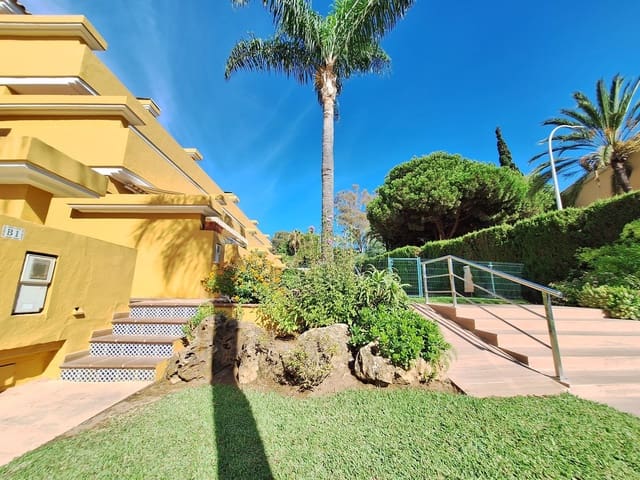 2 quarto Penthouse para venda em Elviria, Marbella com piscina garagem - 650 000 € (Ref: 9569319)