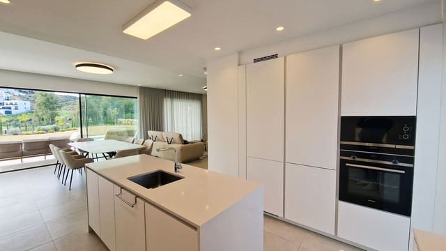 4 quarto Moradia para venda em La Cala de Mijas, Mijas com piscina garagem - 2 000 000 € (Ref: 9569321)