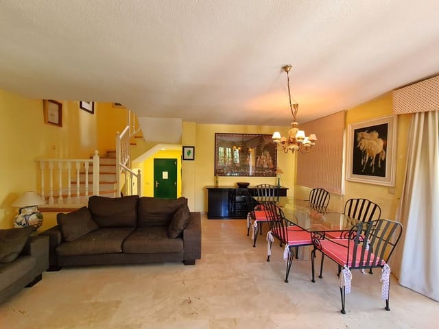 3 soveværelse Byhus til salg i Bahia de Casares, Casares med swimmingpool - € 650.000 (Ref: 9569577)