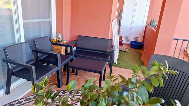 2 slaapkamer Appartement te koop in La Duquesa / Puerto de la Duquesa, Manilva met zwembad - € 235.000 (Ref: 9575143)