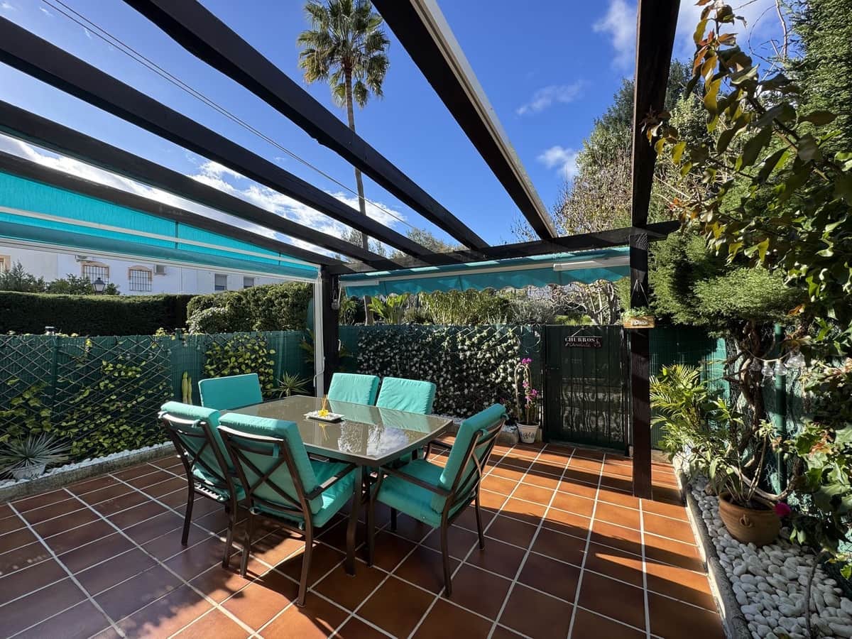 3 sovrum Hus till salu i Bahia de Casares med pool garage - 450 000 € (Ref: 9578191)