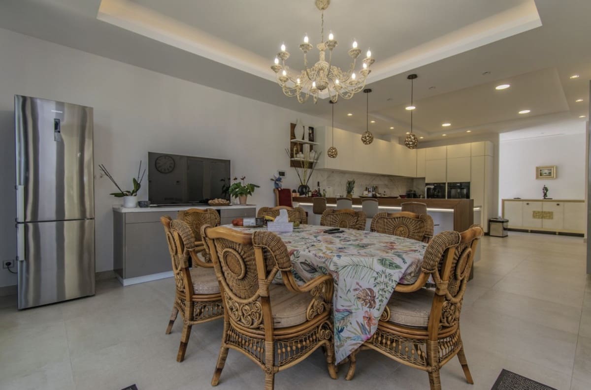 6 quarto Moradia para venda em Guadalmina com piscina garagem - 4 999 000 € (Ref: 9578193)