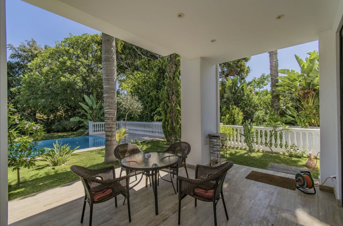 6 quarto Moradia para venda em Guadalmina com piscina garagem - 4 999 000 € (Ref: 9578193)