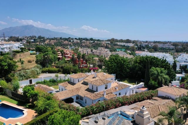 6 camera da letto Villa in vendita in El Paraiso, Estepona con piscina garage - 3.590.000 € (Rif: 9578194)