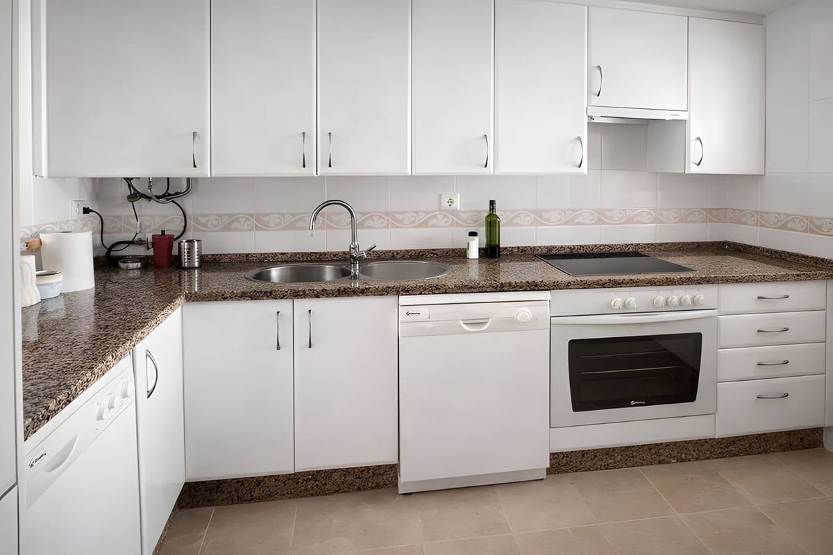 2 quarto Apartamento para venda em Guadalmina com piscina garagem - 399 000 € (Ref: 9581338)