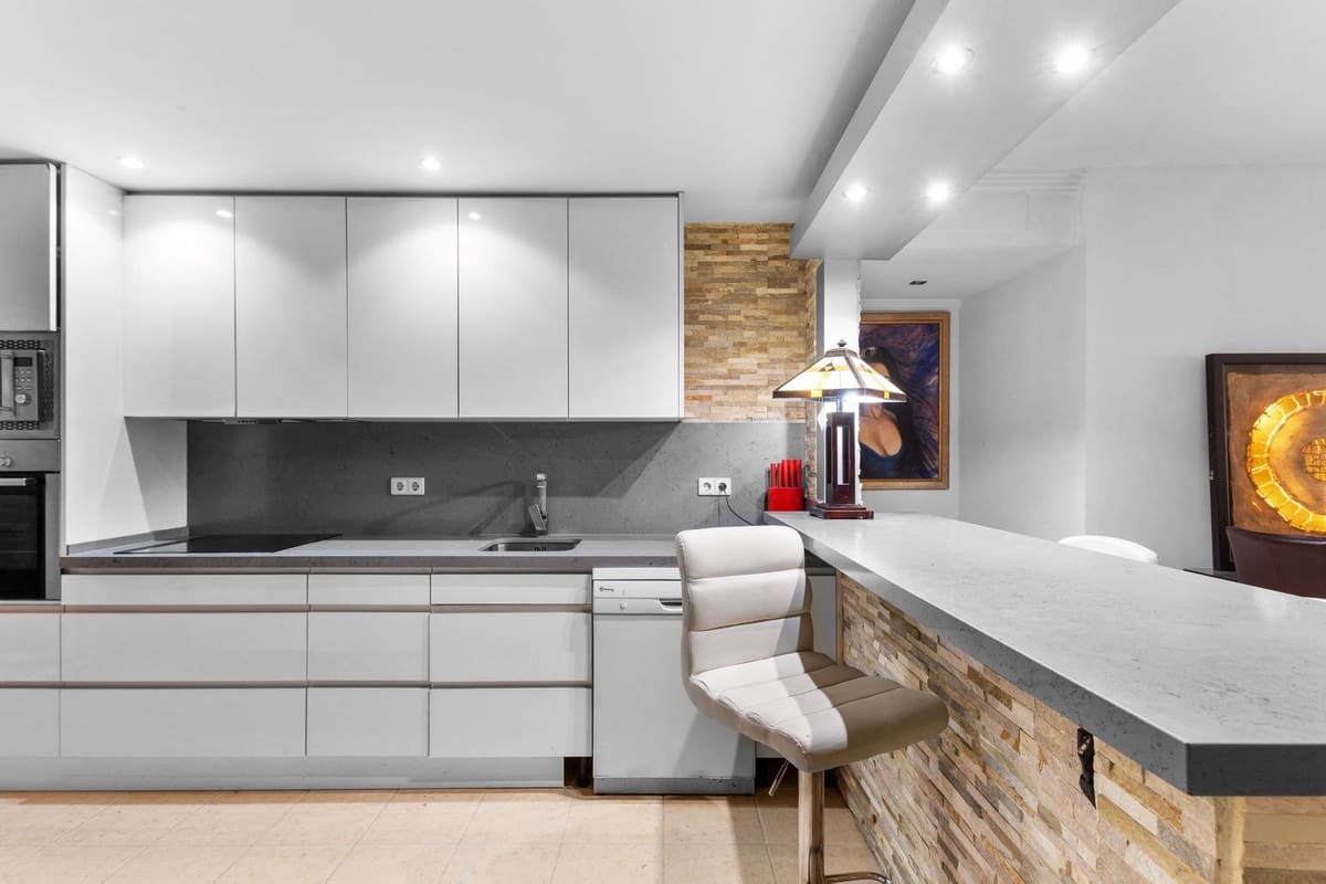 2 quarto Apartamento para venda em Guadalmina com piscina garagem - 399 000 € (Ref: 9581339)