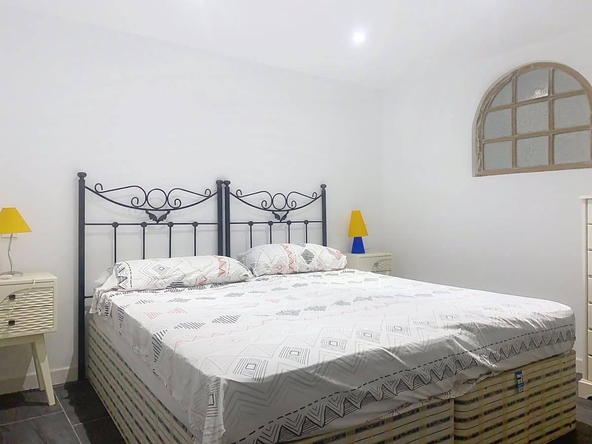 4 sovrum Hus till salu i Guadalmina med pool - 850 000 € (Ref: 9583131)