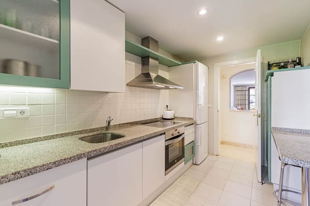 3 sypialnia Penthouse na sprzedaż w Los Arqueros, Benahavís z garażem - 549 000 € (Ref: 9583134)