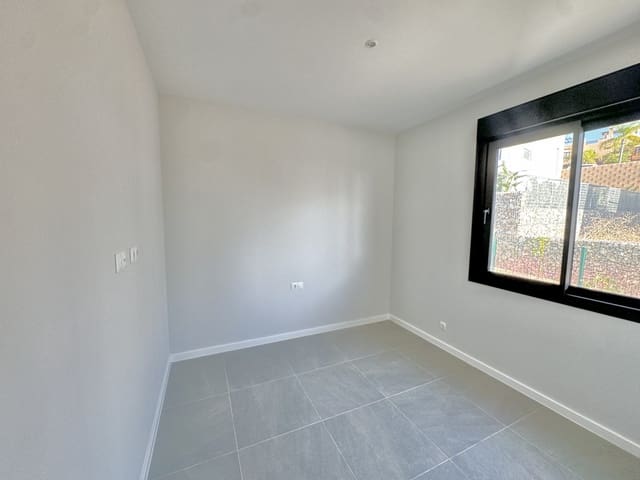 4 makuuhuone Omakotitalo myytävänä paikassa Riviera del Sol, Mijas mukana uima-altaan - 650 000 € (Ref: 9593069)