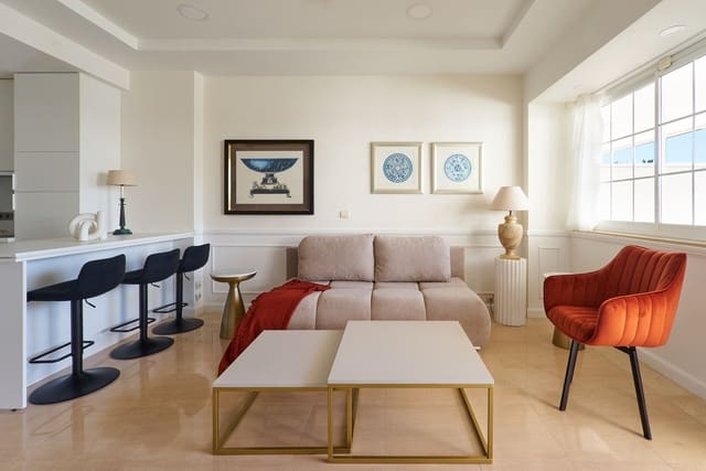 1 sypialnia Apartament na sprzedaż w Marbella z basenem garażem - 479 000 € (Ref: 9593188)