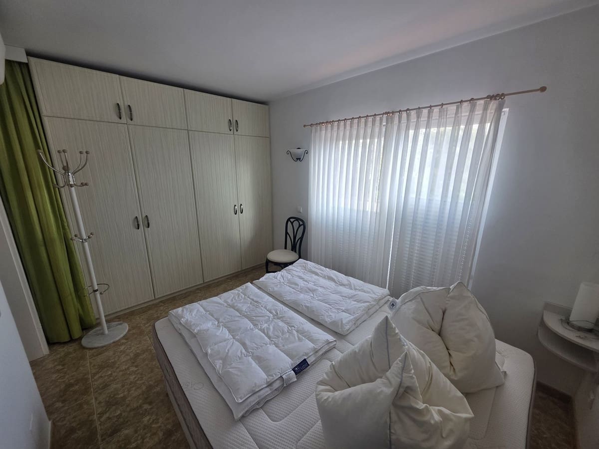 Chalet de 2 habitaciones en Calahonda en venta con piscina garaje - 749.000 € (Ref: 9593191)