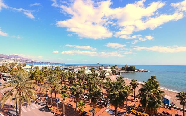 3 Zimmer Apartment zu verkaufen in Fuengirola - 525.000 € (Ref: 9596486)