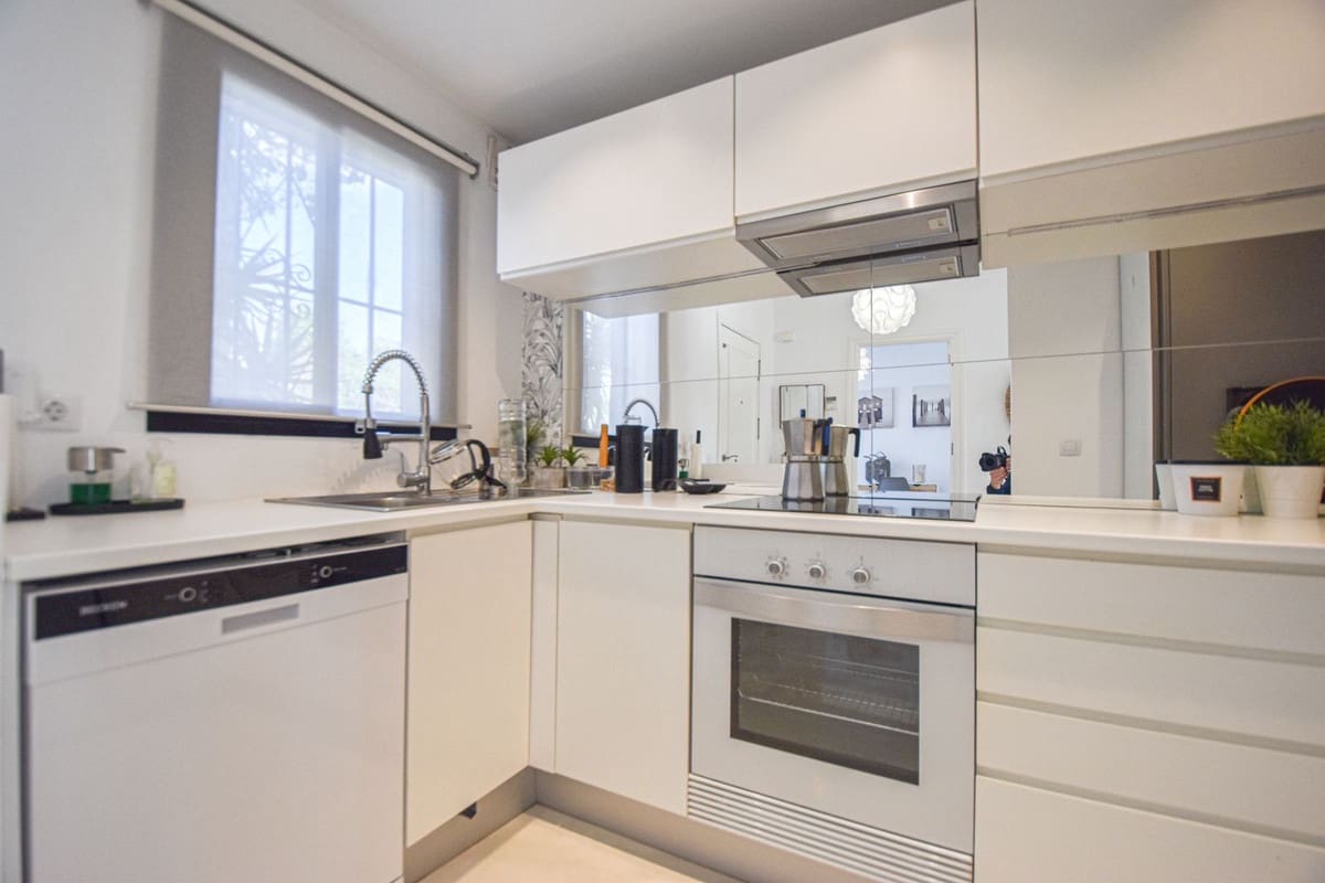 4 sovrum Hus till salu i San Pedro de Alcantara med pool garage - 995 000 € (Ref: 9603406)