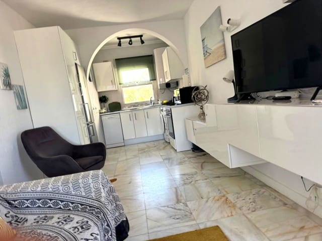 2 soveværelse Lejlighed til salg i Miraflores, Mijas med swimmingpool - € 219.000 (Ref: 9603408)