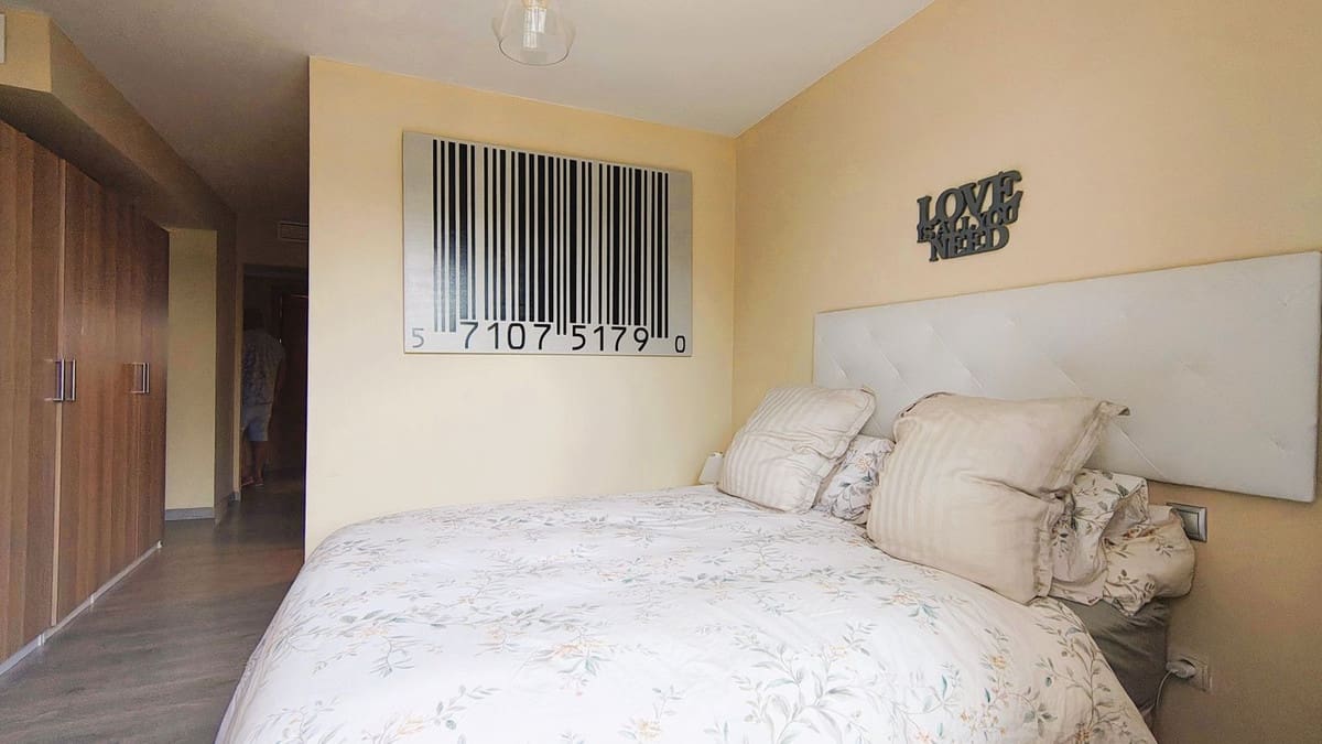 2 makuuhuone Huoneisto myytävänä paikassa New Golden Mile mukana uima-altaan 
autotalli - 349 000 € (Ref: 9603552)