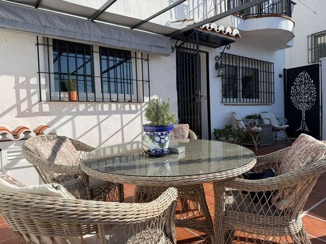 3 sypialnia Dom na sprzedaż w Calahonda, Mijas z basenem - 330 000 € (Ref: 9605277)