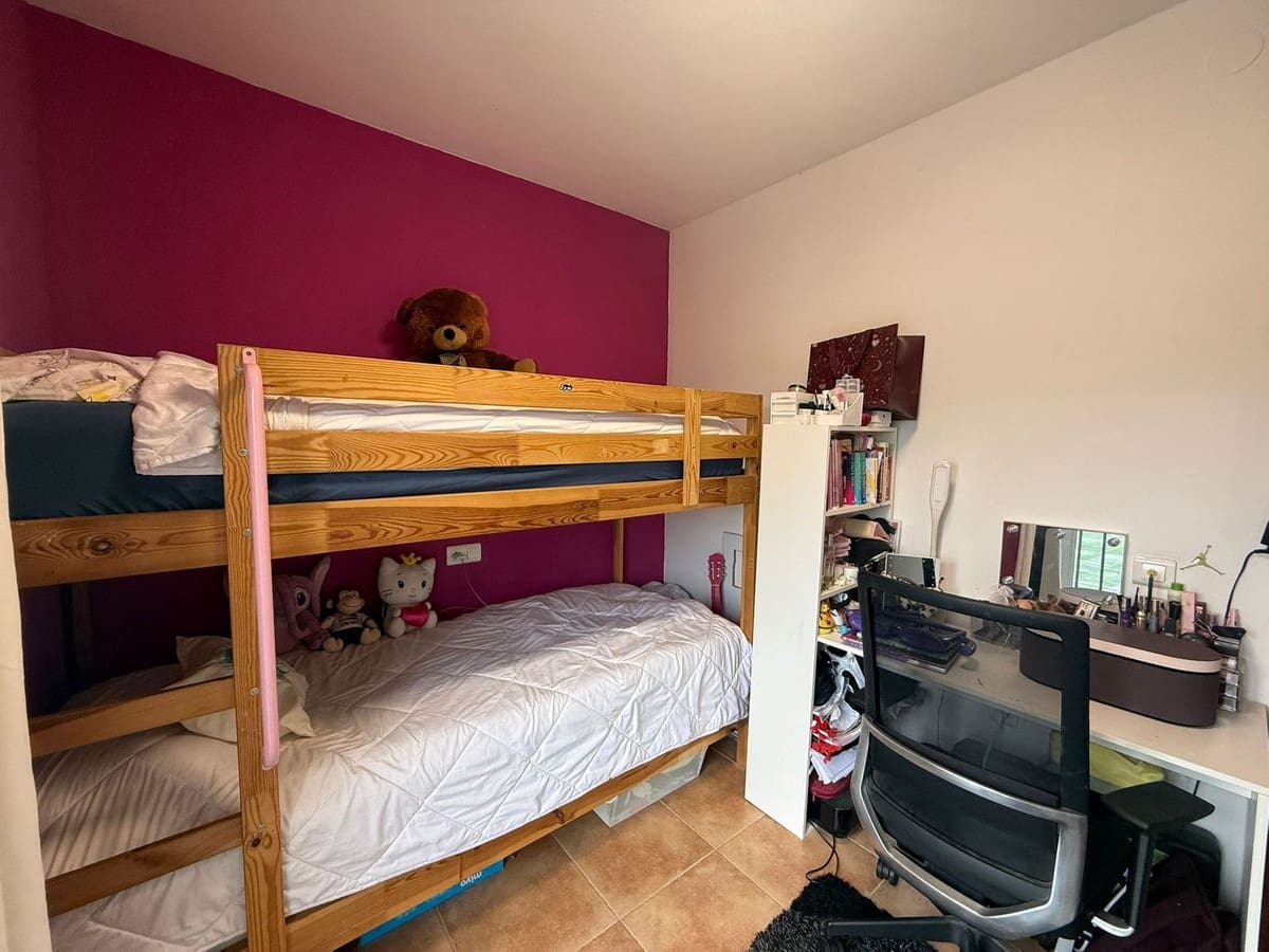 3 soveværelse Byhus til salg i Manilva - € 280.000 (Ref: 9605279)