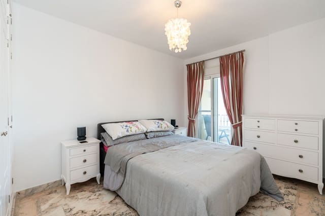 3 chambre Appartement à vendre à La Cala de Mijas, Mijas avec piscine garage - 539 000 € (Ref: 9606650)