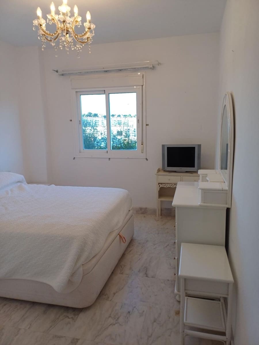 3 sypialnia Apartament na sprzedaż w La Cala de Mijas z basenem garażem - 450 000 € (Ref: 9606652)