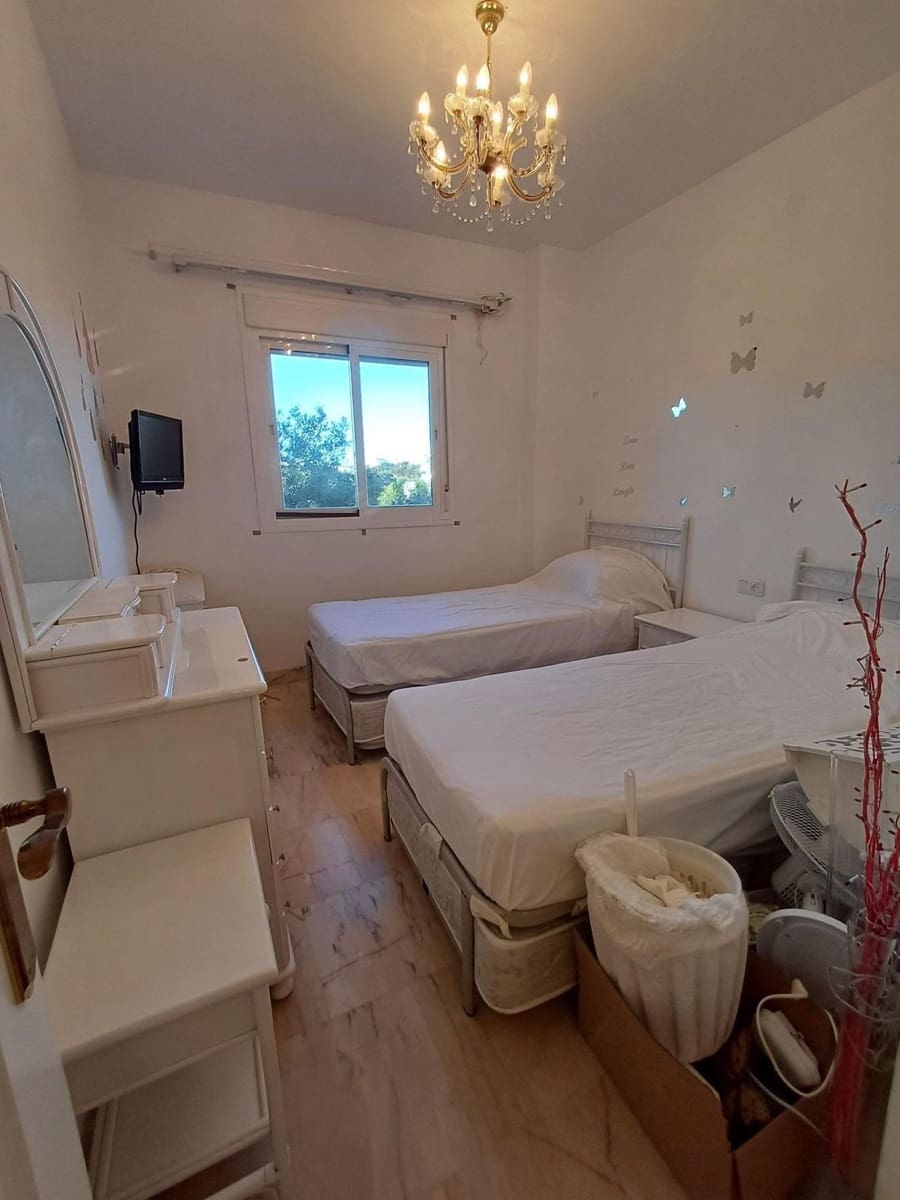 3 sypialnia Apartament na sprzedaż w La Cala de Mijas z basenem garażem - 450 000 € (Ref: 9606652)