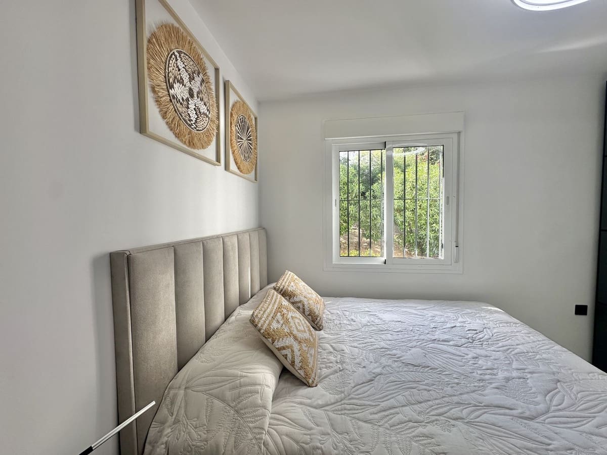 2 chambre Appartement à vendre à La Cala de Mijas avec piscine - 375 000 € (Ref: 9606655)