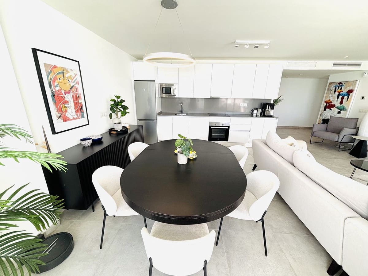 3 sypialnia Apartament na sprzedaż w La Cala de Mijas z basenem garażem - 729 000 € (Ref: 9606784)