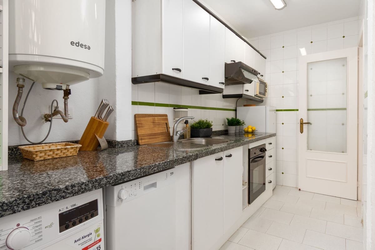 2 sovrum Takvåning till salu i Riviera del Sol med pool - 299 000 € (Ref: 9608270)