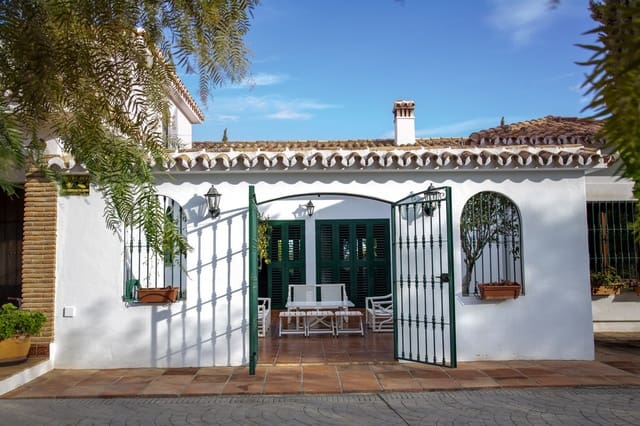 6 sypialnia Willa na sprzedaż w La Cala de Mijas, Mijas z basenem garażem - 2 450 000 € (Ref: 9609460)